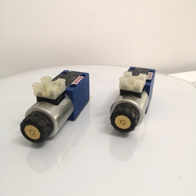 R900561276 4we6y62/Eg24n9K4 Solenoid Directional Valve for Rexroth Oil Package Size