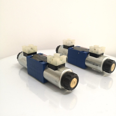 4we6h62/Eg24n9K4 R900561286 Solenoid Valve for Crawler Crane from Professional