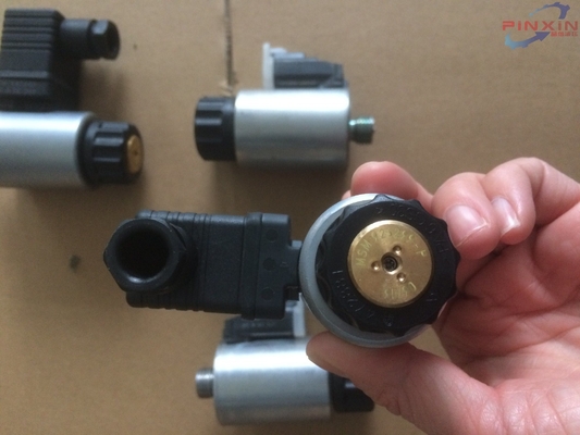 Single Cylinder Hydraulic Spare Parts Solenoid Coil for Pump Structure 3pins 2 pins