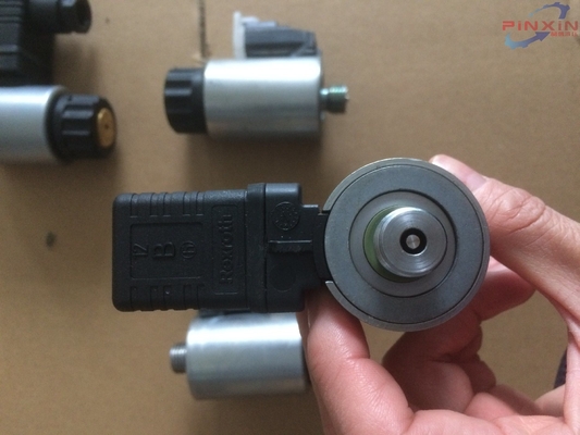 Single Cylinder Structure Hydraulic Pump Parts Solenoid Coil 3pins 2 pins for Spareparts