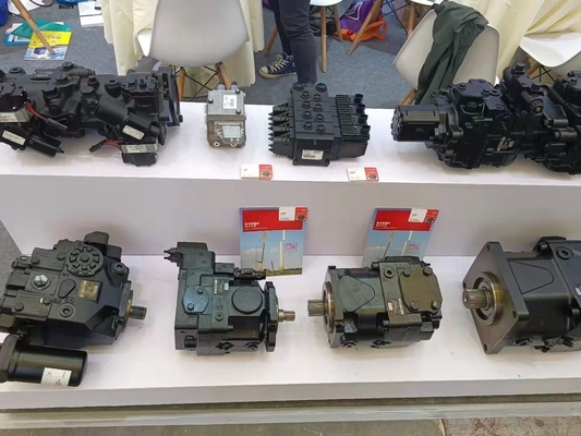 Hydraulic V14-110 Cast Iron Motor for Drum Roller Paving Machinery Diverse Applications