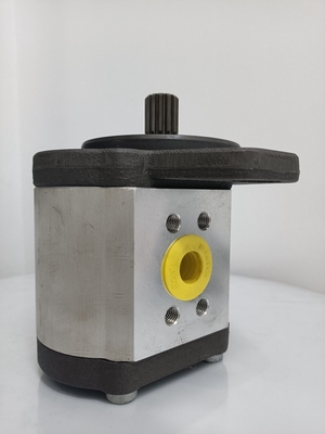 Pharmaceutical Production Excavator Spare Part Hydraulic Charging Pilot Gear Pump PC40-7