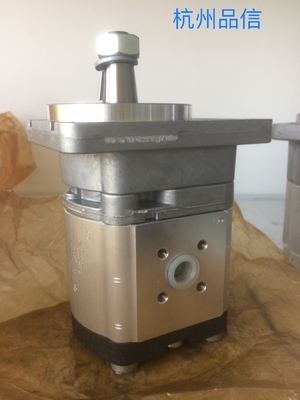 0511645601 Hydraulic Gear Pump 35kg Lightweight Design for Easy Installation