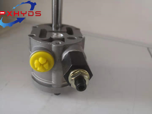 Best PV22 PV23 PV24 PV27 Normal Line Gear Pump for Excavator Hydraulic Charge Pump PV22